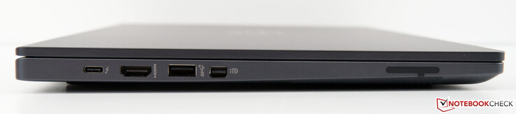 Слева: Thunderbolt 4 (USB-C 4.0), HDMI 2.0b, USB 3.2 Gen 2, mini-DisplayPort 1.4a
