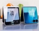 У Galaxy Z Flip 7 (справа) дисплей на крышке оказался больше, чем у Galaxy Z Flip 6 (слева).