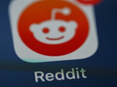 Иконка приложения Reddit (Источник изображения: Brett Jordan, Unsplash)