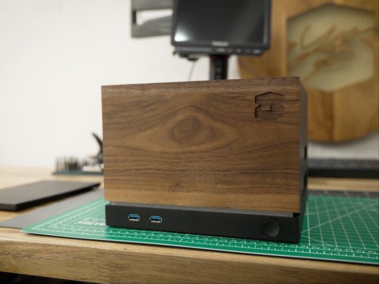 DIY Steam Machine от Zac Builds.