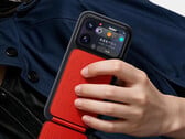 Гитара Xiaomi Pocket Guitar в одном из двух цветов, представленных при запуске.