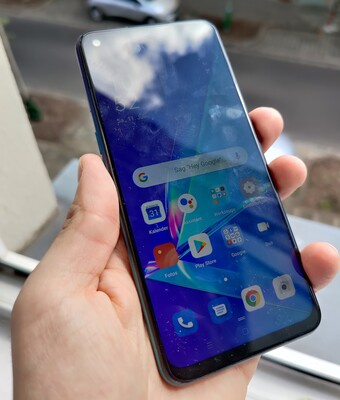 Уличное применение Oppo A72