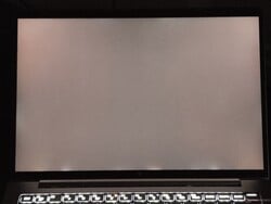 Истечение подсветки (здесь показано усиление)