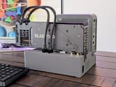 Док-станция для мини-ПК с eGPU от Beelink теперь с открытым исходным кодом. (Источник изображения: Notebookcheck / Allen Ngo)