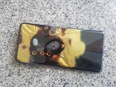 Samsung Galaxy S10 5G был полностью уничтожен. (Изображение: Naver/user-Rivon)