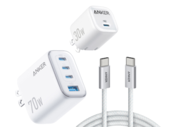 Комплект настенных зарядных устройств 70W/30W от Anker имеет относительно низкую цену. (Источник изображения: Costco, отредактировано)