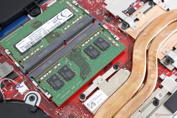 Два слота оперативной памяти поддерживают до 32 ГБ DDR4-3200