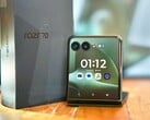 Внешний дисплей заимствован у модели Razr Ultra 2026; в остальных аспектах в модели Razr Plus 2026 были упрощены некоторые компоненты, чтобы снизить цену.