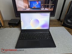 Schenker Connect 15 в использовании