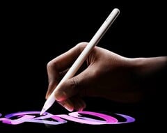 Говорят, что компания Apple разработала стилус для складного iPhone Ultra.
