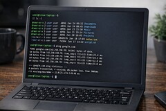 Linux from Scrach 13.0 остается верным подходу, основанному только на CLI, и предоставляет новейшие пакеты Linux