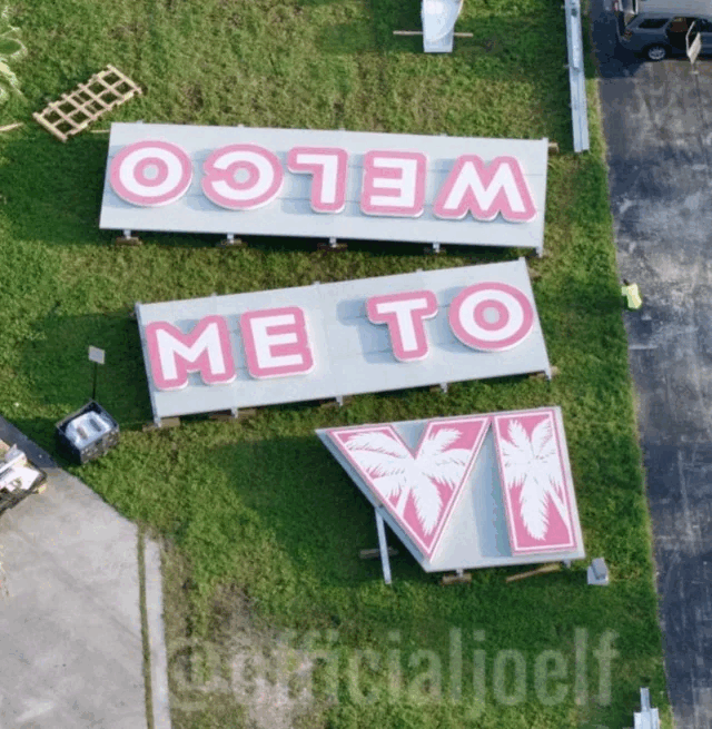 Сообщается, что за зданием Kaseya Center в Майами были сфотографированы рекламные щиты, предположительно посвящённые игре GTA 6.