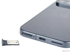 Google Pixel 10 будет оснащен тем же модемом 5G, что и Pixel 9, показанный здесь (источник изображения: Notebookcheck)