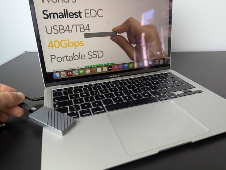 Твердотельный накопитель PicoDrive USB4
