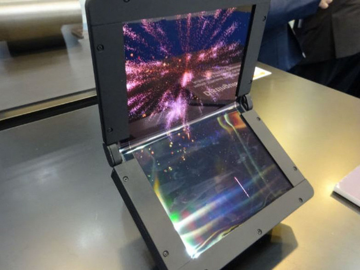 Прототип складного OLED-дисплея - ещё один приятный сюрприз от компании SEL (Изображение: ixbt)
