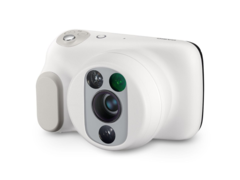 Колпокамера Casio DZ-C100 (на фото) снимает три типа изображений высокой четкости - обычные, с зеленым фильтром и поляризованные. (Источник изображения: Casio)