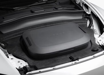 Холодильник для переднего багажника Tesla Model Y с задним приводом за 245 долларов