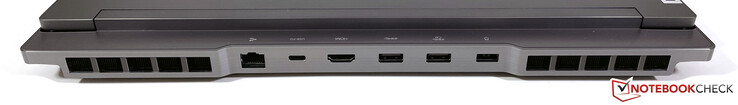 Задняя сторона: 2.5-Гбит Ethernet, USB-C 3.2 Gen.2 (10 Гбит/с, DisplayPort-ALT mode 1.4, Power Delivery до 135 Вт), HDMI 2.1, 2x USB-A 3.2 Gen.1 (5 GBit/s, 1x Powered), разъем питания