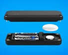 TimeCapsule питает Apple AirTag от двух батареек AA. (Источник изображения: Elevation Lab)