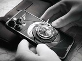 Caviar сочетает в себе Apple iPhone и Omega Seamaster. (Источник изображения: Caviar)