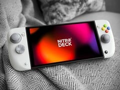 CRKD Nitro Deck 2 заменяет контроллеры Joy-Con для Nintendo Switch 2/Switch.