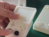 Тестовый образец MagicX XU Mini 2 демонстрирует вертикальную компоновку карманного компьютера. (Источник изображения: Retro Handhelds)