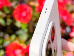 Верхняя часть предполагаемого OnePlus 15. (Источник изображения: AdministrationFun29 на Reddit)