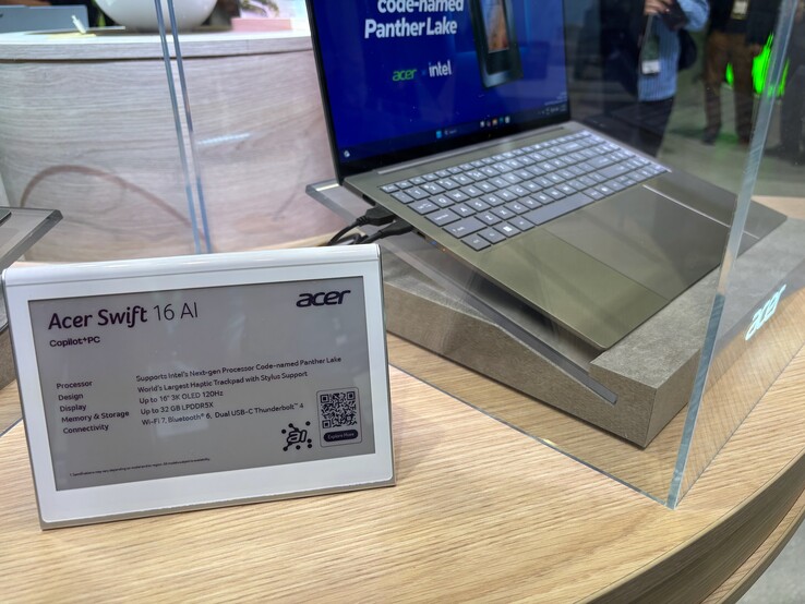 Технические характеристики Acer Swift 16 AI. (Источник изображения: Notebookcheck)