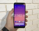 Фото предположительной Lite-версии Google Pixel 3 (Изображение: Rozetked)