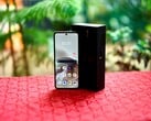 Motorola Razr 70 предлагает два очень ярких дисплея.