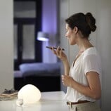 Ассистент Philips Hue AI Assistant будет выпущен по всему миру в конце августа 2025 года. (Источник изображения: Signify)