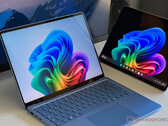 Microsoft постепенно добавляет в Windows 11 больше функций эмуляции для чипсетов ARM. (Источник изображения: Notebookcheck)