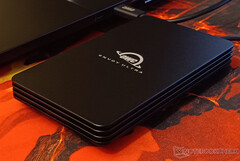 Прочный и молниеносный (Источник изображения: Bogdan Solca / Notebookcheck)