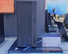 Серия ExpertCenter P700 на данный момент состоит из двух моделей. На фотографии: P700 Mini Tower. (Источник изображения: Notebookcheck)
