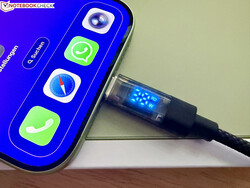 В ходе теста iPhone 17 заряжался при мощности до 38 Вт.