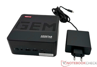 Aoostar GEM10 с блоком питания (19 В; 6,32 A)