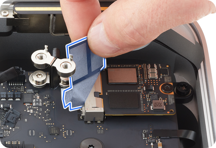 Доступ к модулю SSD в новом Mac Studio