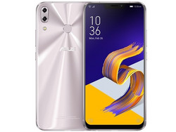 На обзоре: Asus ZenFone 5. Тестовый образец принадлежит Asus Germany.