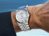 Модель Land-Dweller оснащена новым автоматическим механизмом Rolex калибра 7135 (Источник изображения: Rolex)