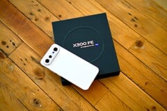 Модель Vivo X300 FE отличается высокой производительностью и превосходным качеством камеры при цене, значительно не превышающей 1 000 евро.