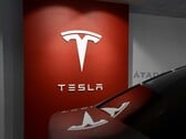 Судя по всему, функция «Автопилот» компании Tesla не стала причиной данного конкретного ДТП.