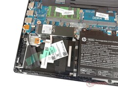 HP ProBook 445 G7 - Место для накопителя 2.5"