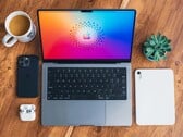 Ожидается, что MacBook Pro следующего поколения будет легче, но лишь немного тоньше.