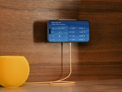 Twelve South PowerBug обеспечивает беспроводную зарядку прямо у розетки. (Источник изображения: Twelve South)