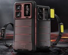 Новый WP300 - это модульный и прочный смартфон (Источник изображения: Oukitel)