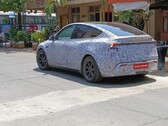 Закамуфлированный Tesla Model Y замечен в Индии в преддверии запуска (Источник изображения: shameelck на Reddit)