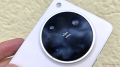 Вслед за Oppo Find X8 Ultra (на фото здесь) и Oppo Find X9 Ultra может последовать Oppo Find X10 Ultra с двойным 200 МП перископическим телеобъективом. (Источник изображения: Notebookcheck)