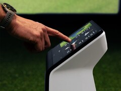 Прибор Approach R50 от Garmin (на фото) получил версию программного обеспечения 4.80. (Источник изображения: Garmin)