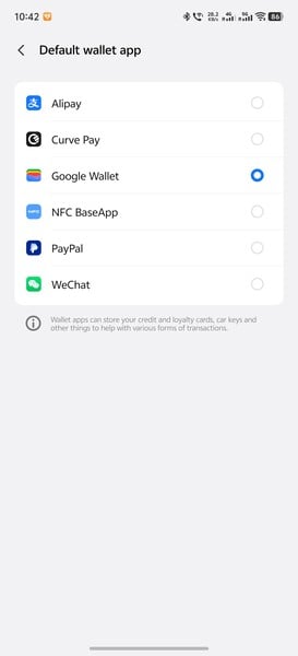 Google Wallet уже давно установлен в качестве сервиса по умолчанию.