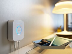Philips Hue Bridge v3 придет на смену Hue Bridge v2 (на фото). (Источник изображения: Philips Hue)